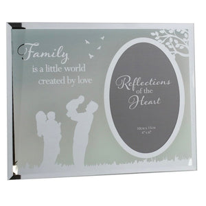 Reflections of the Heart Mirrored 4 x 6 Photo/Picture Frame - Family